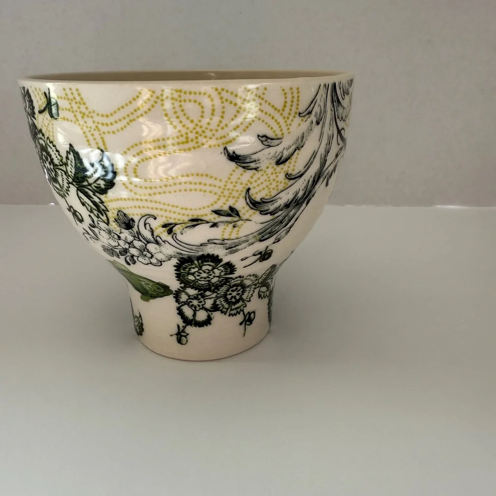 Anthropologie Menagerie Green Floral Fish Pedestal Coffee/Tea Mug - Picture 12 of 14